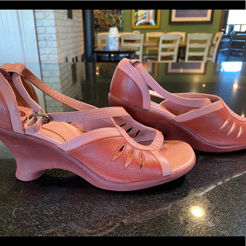 John Fluevog Sandal 8.5